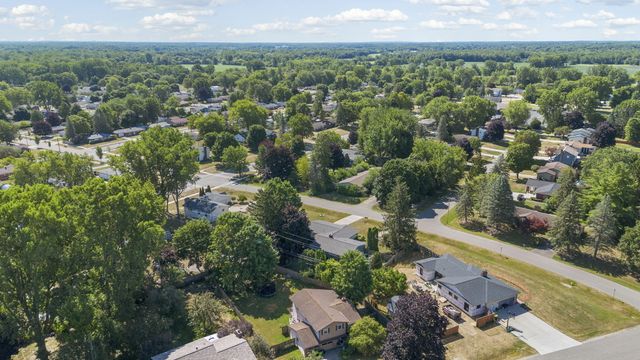 9194 Oakview Drive, Swartz Creek, MI 48473