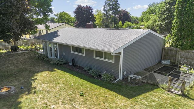 9194 Oakview Drive, Swartz Creek, MI 48473