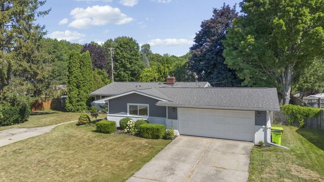 9194 Oakview Drive, Swartz Creek, MI 48473