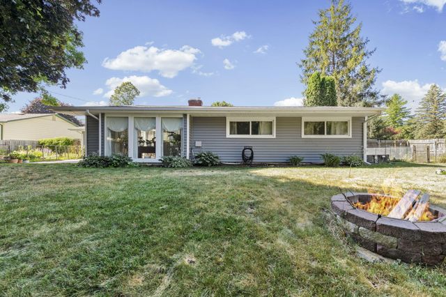 9194 Oakview Drive, Swartz Creek, MI 48473