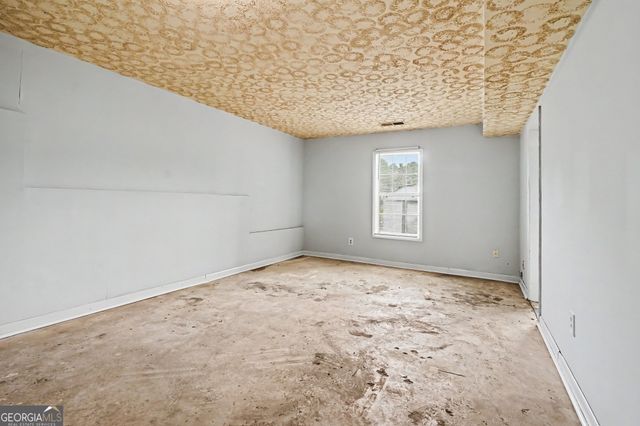 5578 Wellborn Creek Drive, Lithonia, GA 30058