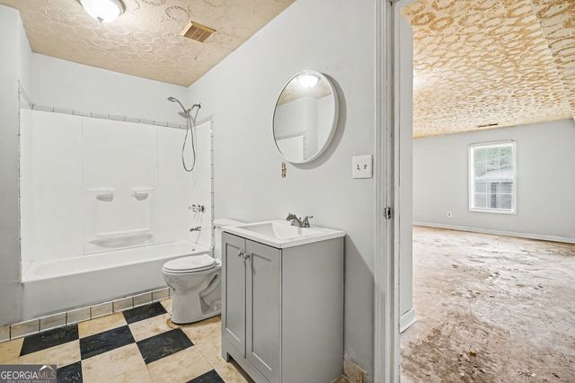 5578 Wellborn Creek Drive, Lithonia, GA 30058