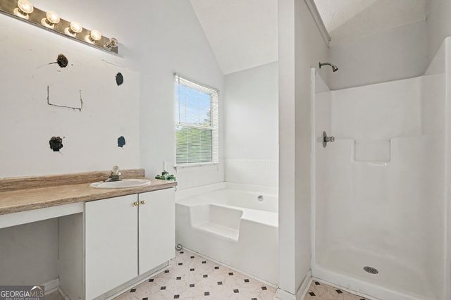 5578 Wellborn Creek Drive, Lithonia, GA 30058