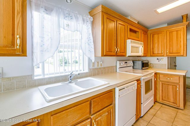 344 Outer Drive, Cocoa, FL 32926