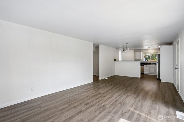 1711 7th Avenue SE, Puyallup, WA 98372