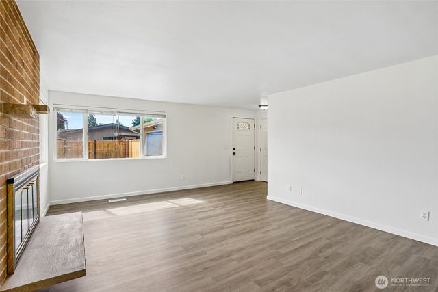 1711 7th Avenue SE, Puyallup, WA 98372