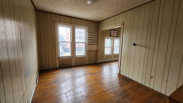 605 N Van Buren Street, Bay City, MI 48708