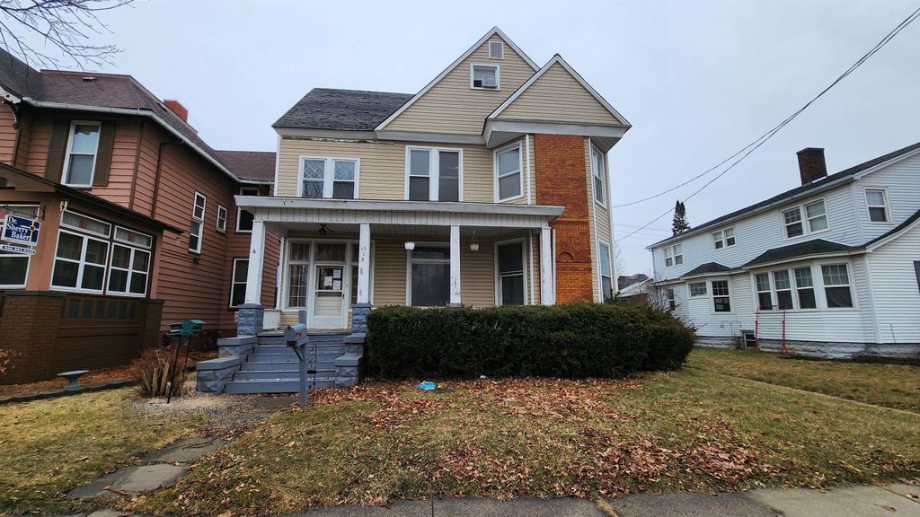 605 N Van Buren Street, Bay City, MI 48708