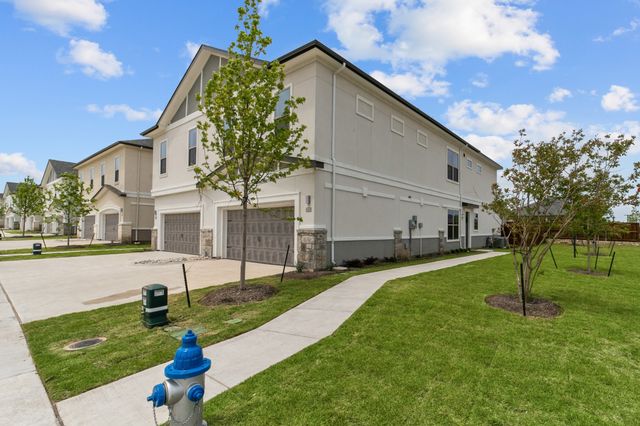 1000 Ebony, Mckinney, TX 75071