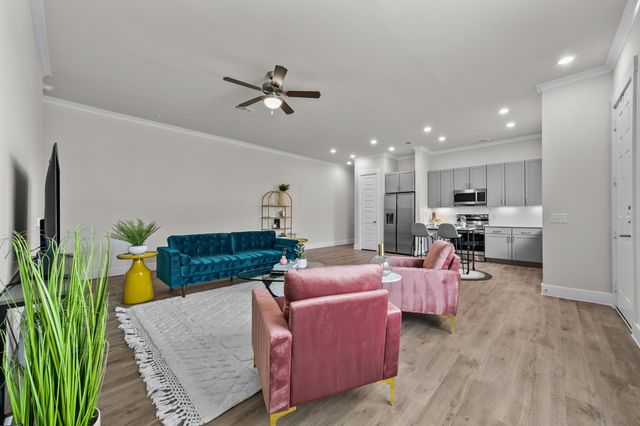 1000 Ebony, Mckinney, TX 75071