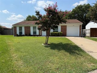 1422 Bob White Drive, Garland, TX 75040