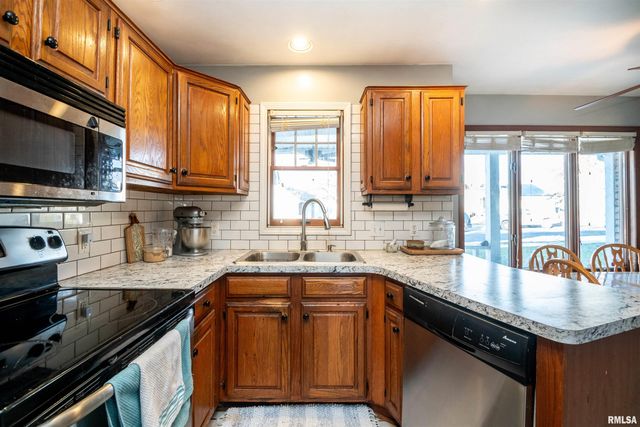 1736 W MARLENE Court, Peoria, IL 61614