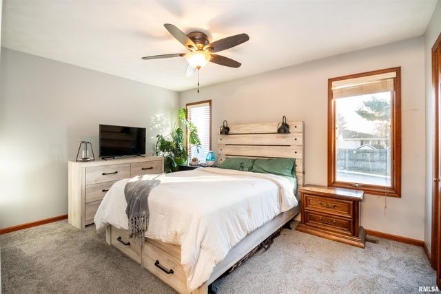 1736 W MARLENE Court, Peoria, IL 61614