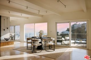 8558 Hollywood Boulevard, Los Angeles, CA 90069