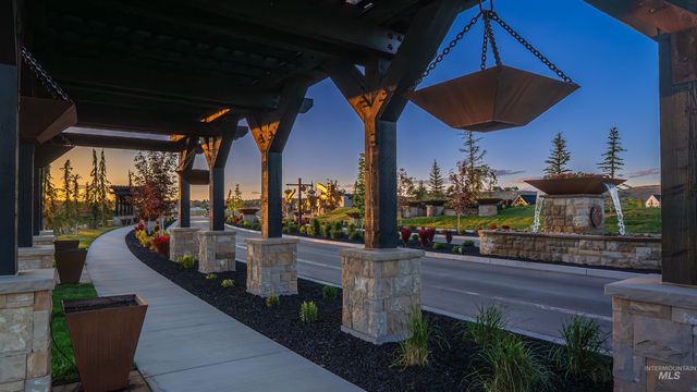 3670 N Lighter Ave, Eagle, ID 83616