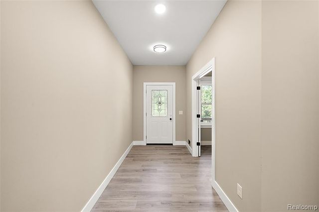 9355 Andersonville Road, Clarkston, MI 48346