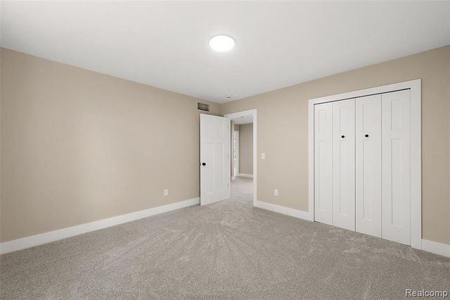 9355 Andersonville Road, Clarkston, MI 48346