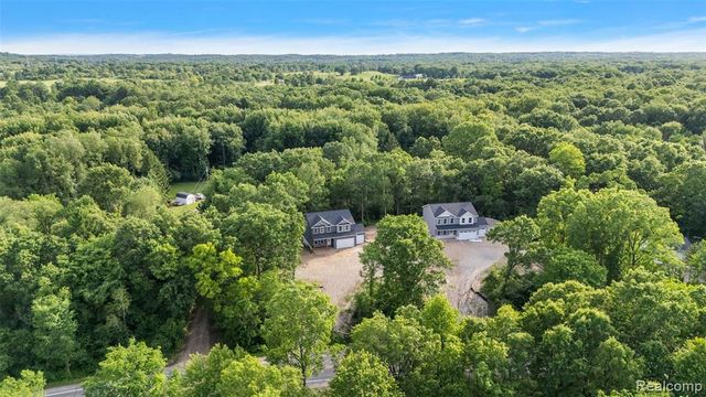 9355 Andersonville Road, Clarkston, MI 48346