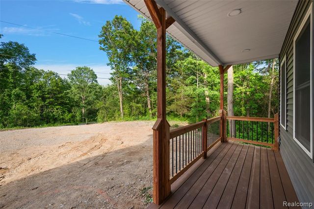 9355 Andersonville Road, Clarkston, MI 48346