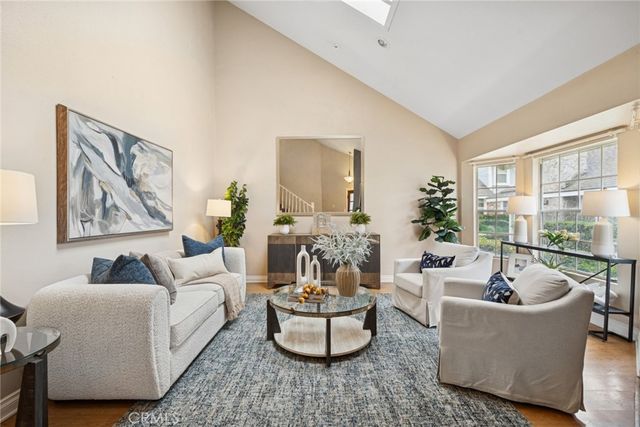 10 Prescott, Irvine, CA 92620