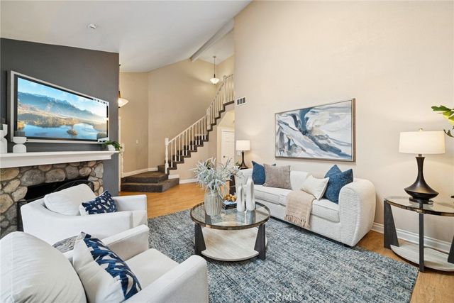 10 Prescott, Irvine, CA 92620