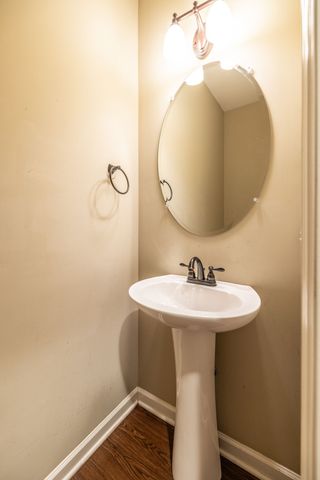 231 Donna Dr, Hendersonville, TN 37075