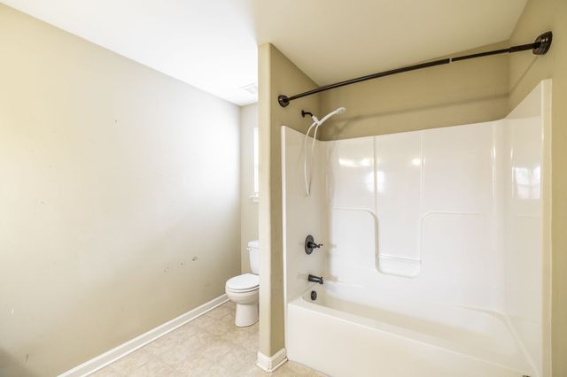 231 Donna Dr, Hendersonville, TN 37075