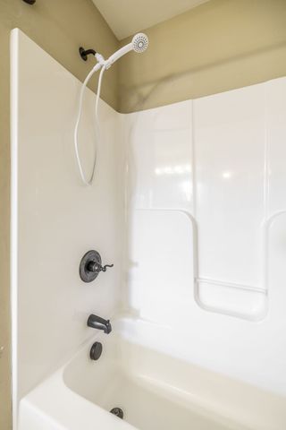 231 Donna Dr, Hendersonville, TN 37075