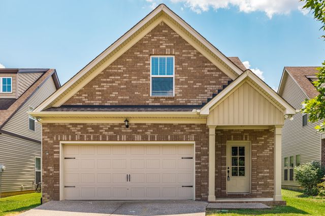 231 Donna Dr, Hendersonville, TN 37075