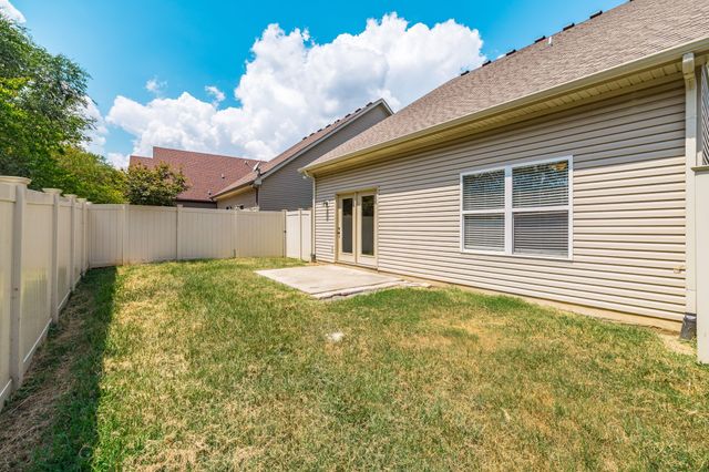 231 Donna Dr, Hendersonville, TN 37075