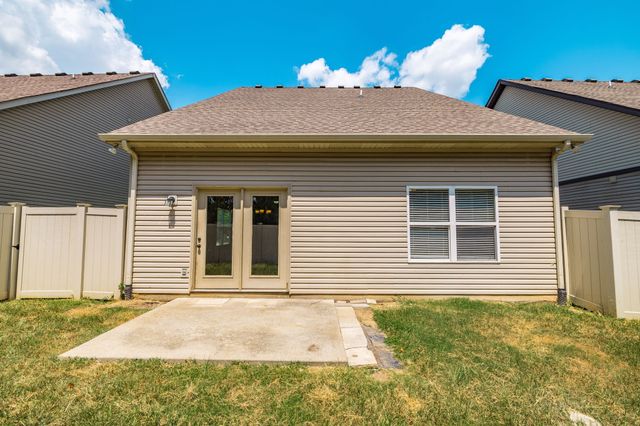 231 Donna Dr, Hendersonville, TN 37075