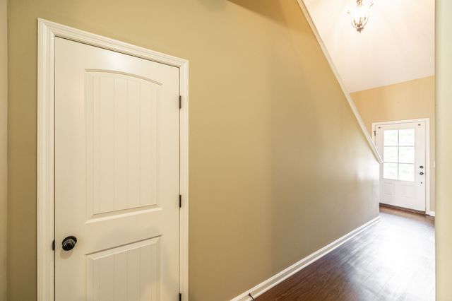 231 Donna Dr, Hendersonville, TN 37075