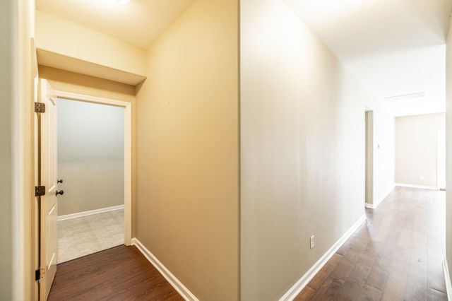 231 Donna Dr, Hendersonville, TN 37075