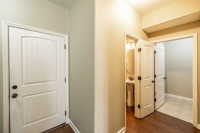 231 Donna Dr, Hendersonville, TN 37075