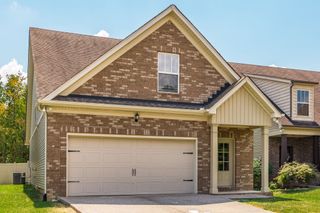 231 Donna Dr, Hendersonville, TN 37075