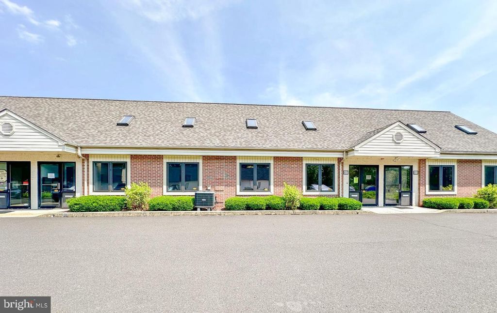 406 E PENNSYLVANIA BLVD, Feasterville Trevose, PA 19053