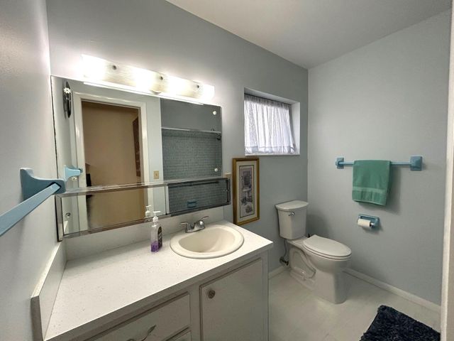 2955 Crosley Drive W F, West Palm Beach, FL 33415