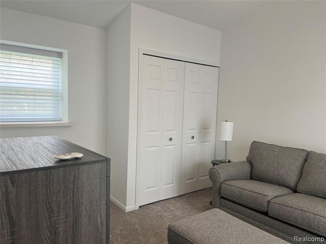 3591 Port Cove Drive 55, Waterford, MI 48328