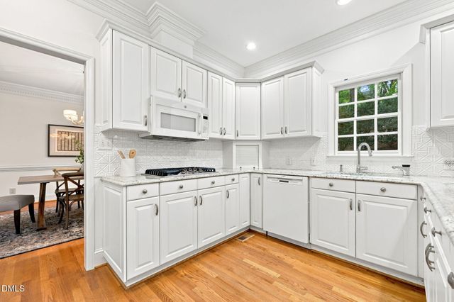 104 Chesley Lane, Chapel Hill, NC 27514
