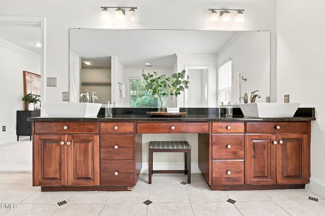 104 Chesley Lane, Chapel Hill, NC 27514