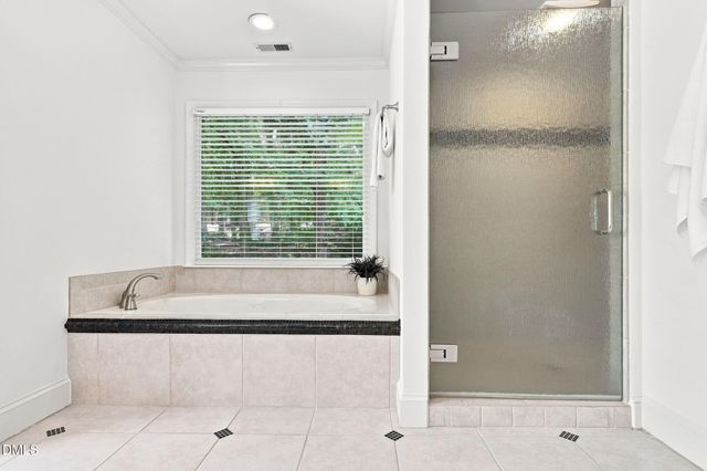 104 Chesley Lane, Chapel Hill, NC 27514