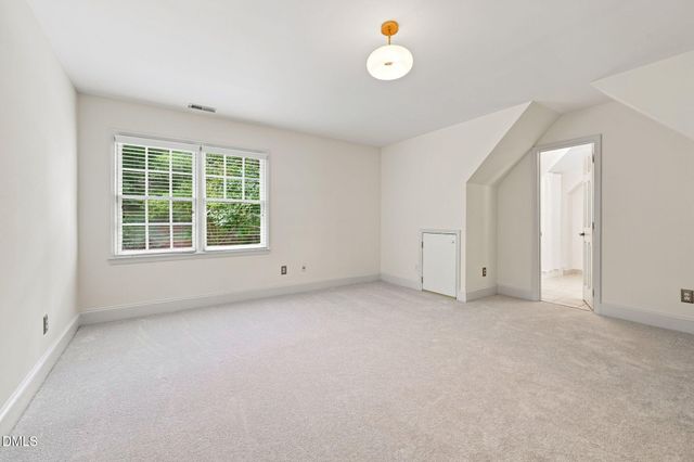 104 Chesley Lane, Chapel Hill, NC 27514