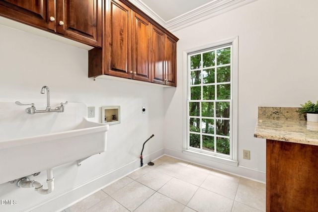 104 Chesley Lane, Chapel Hill, NC 27514