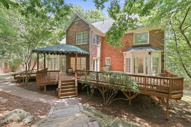 104 Chesley Lane, Chapel Hill, NC 27514