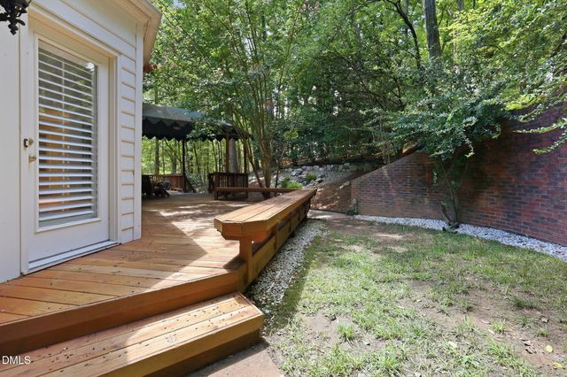104 Chesley Lane, Chapel Hill, NC 27514