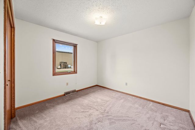 226 Ash Avenue, Bird Island, MN 55310