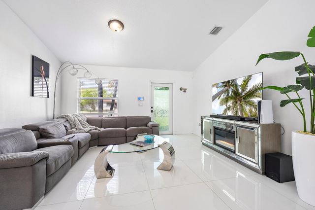 1114 Cochran Drive, Lake Worth Beach, FL 33461