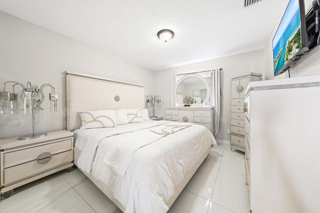 1114 Cochran Drive, Lake Worth Beach, FL 33461