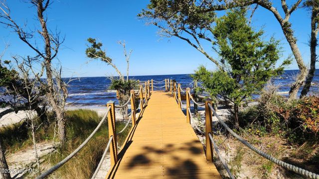 112 Sandy Point Drive, Beaufort, NC 28516