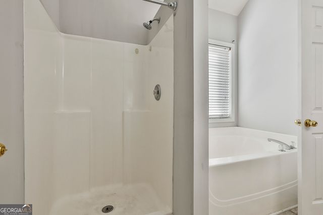 128 Calico Loop, Grantville, GA 30220